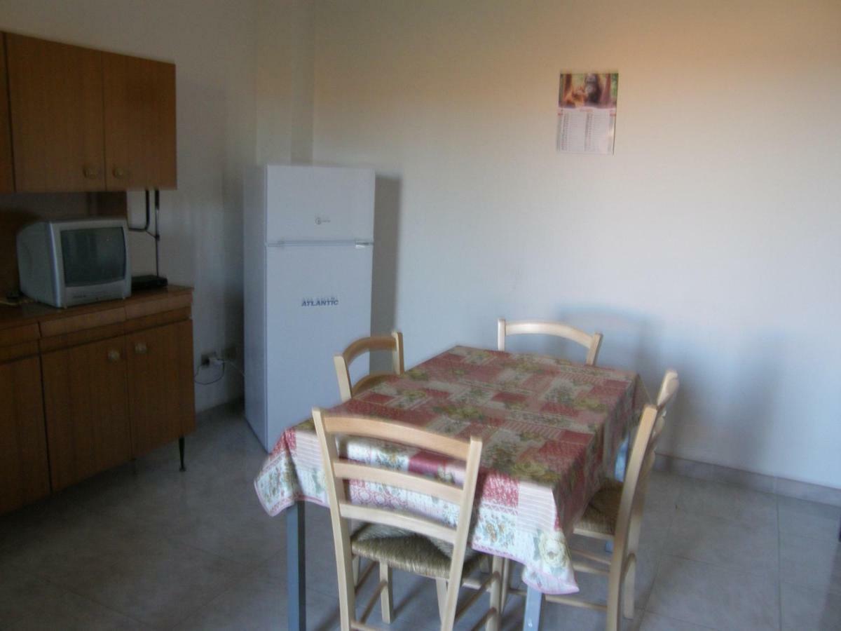 Isola Rossa Appartamenti Standard Ngoại thất bức ảnh